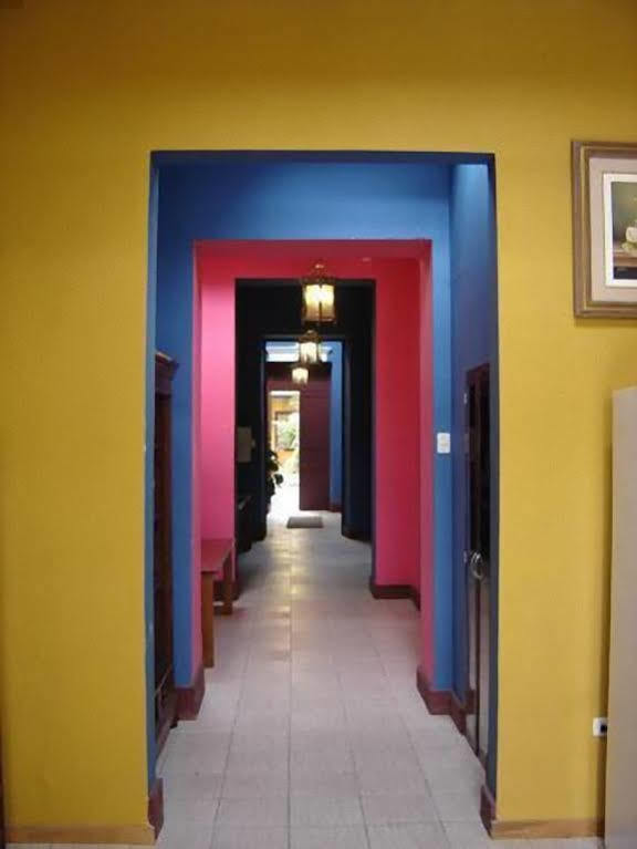 Flying Dog Hostel Лима Екстериор снимка