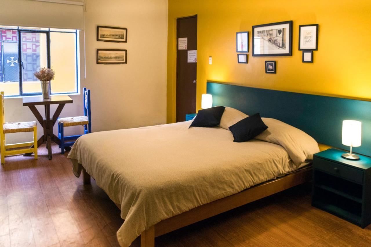 Flying Dog Hostel Лима Екстериор снимка